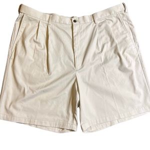 Haggar Classic Twill Shorts Size 44W NWT